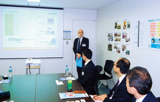 登録企業による成功事例セミナーの模様